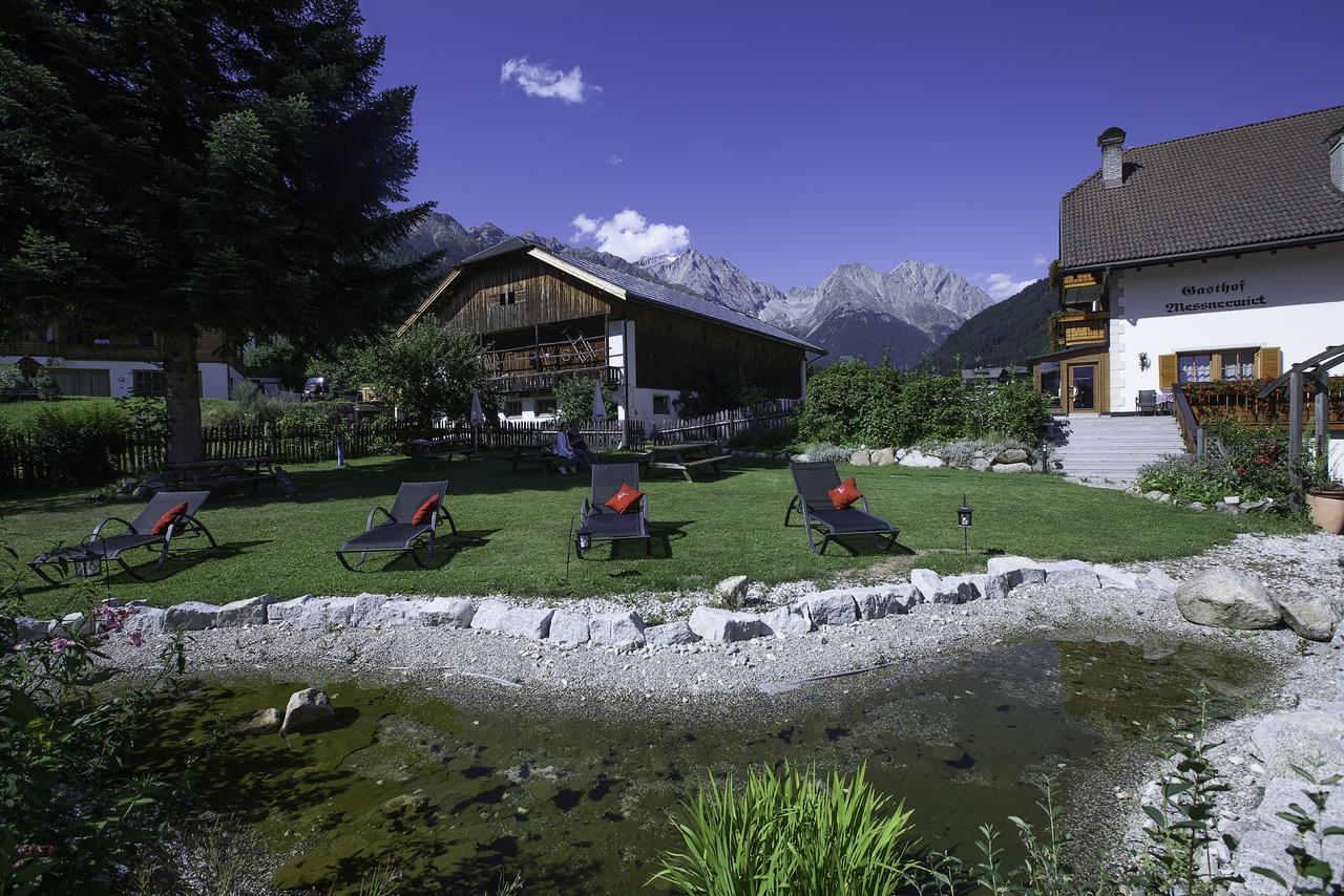 Hotel Messnerwirt Anterselva di Mezzo Bagian luar foto