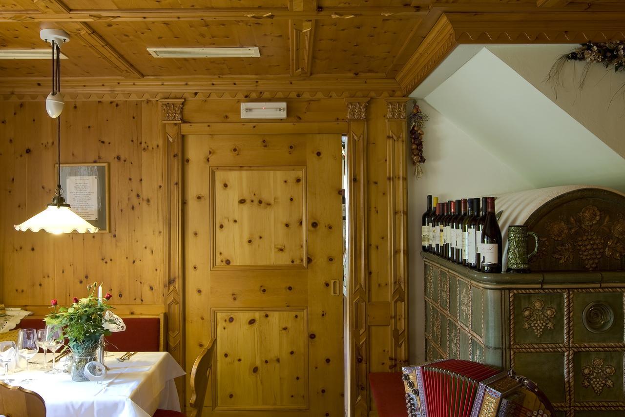 Hotel Messnerwirt Anterselva di Mezzo Bagian luar foto