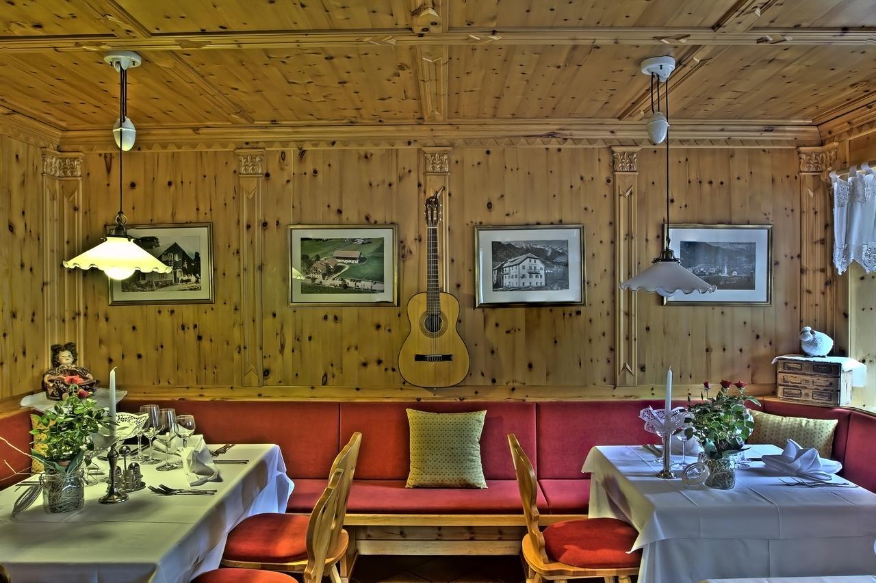 Hotel Messnerwirt Anterselva di Mezzo Bagian luar foto