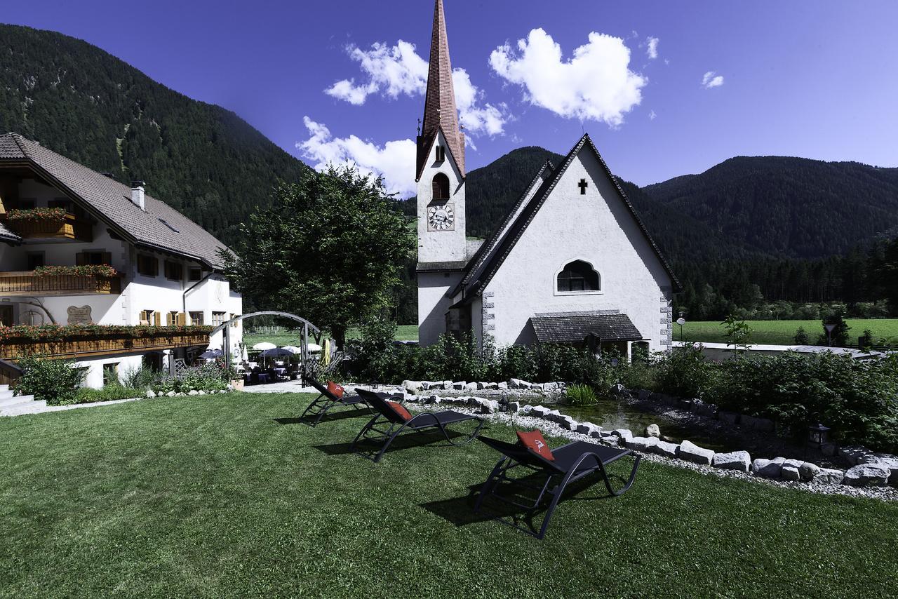 Hotel Messnerwirt Anterselva di Mezzo Bagian luar foto